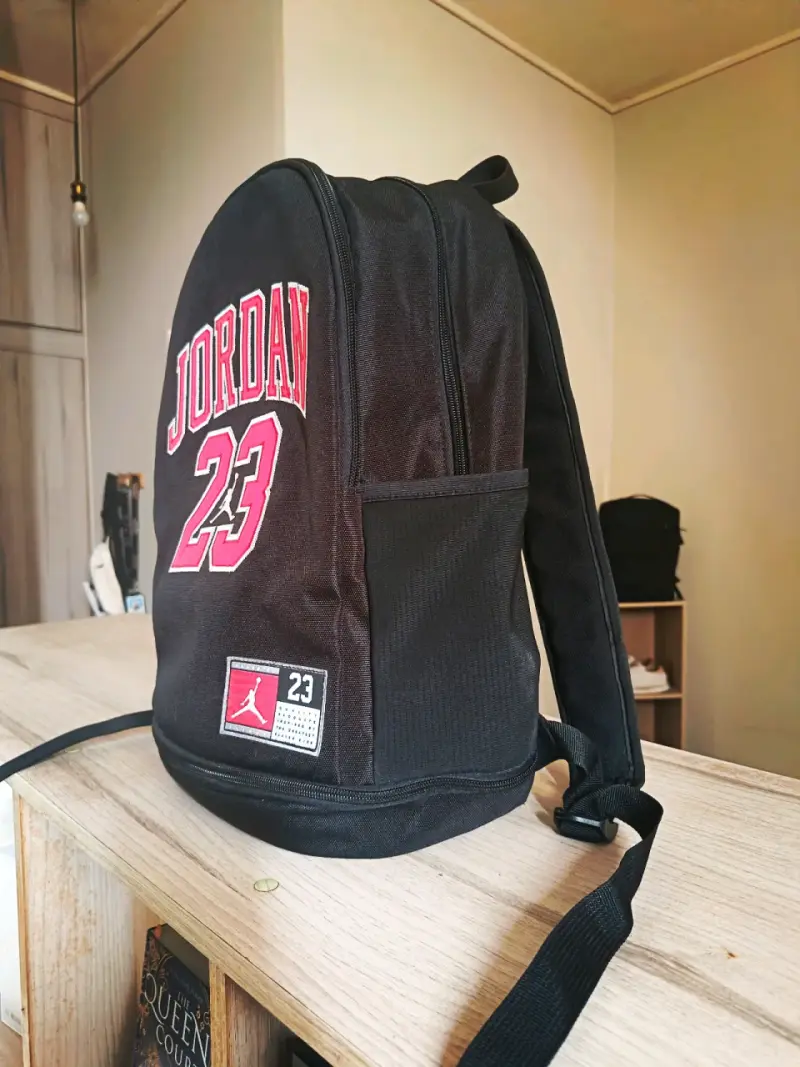 Mochila Jordan 23 negra deportiva original - 4