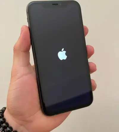 Vendo iPhone 11 de 64gb en perfecto estado - miniatura 2