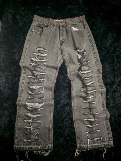 Jeans desgastados de mezclilla gris - miniatura 1