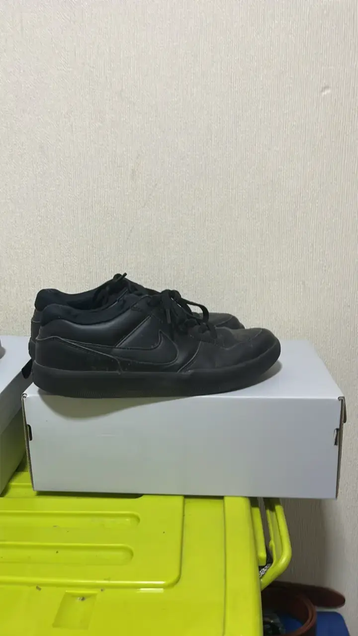 Zapatillas negras Nike - 3