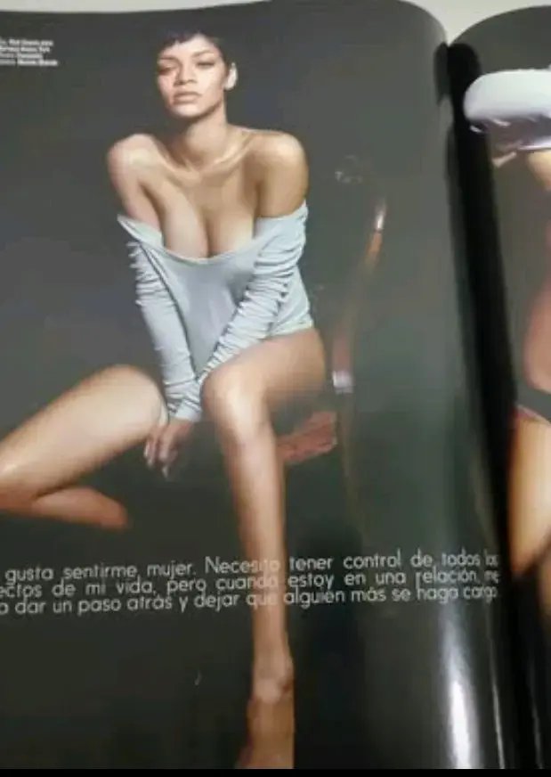 Revista GQ con Rihanna en portada año 2013 - 5