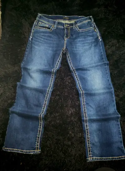 Jeans azul oscuro para hombre en buen estado - miniatura 1