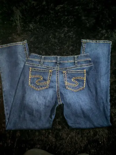 Jeans azul oscuro para hombre en buen estado - miniatura 2