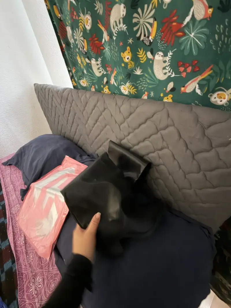 Botas negras de cuero sintético con hebilla - 4
