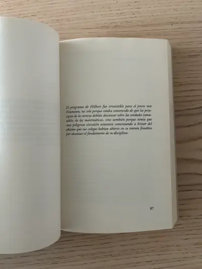Libro 'Maniac' de Benjamín Labatut - miniatura 5