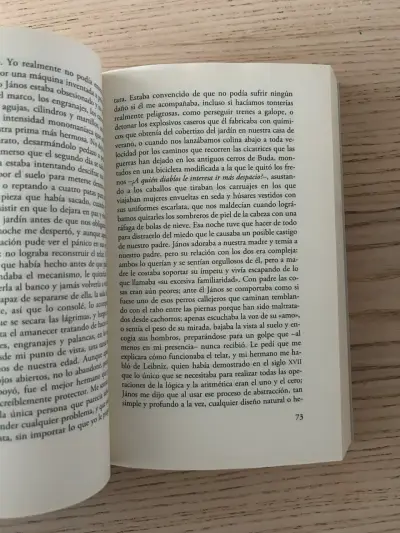 Libro 'Maniac' de Benjamín Labatut - miniatura 6