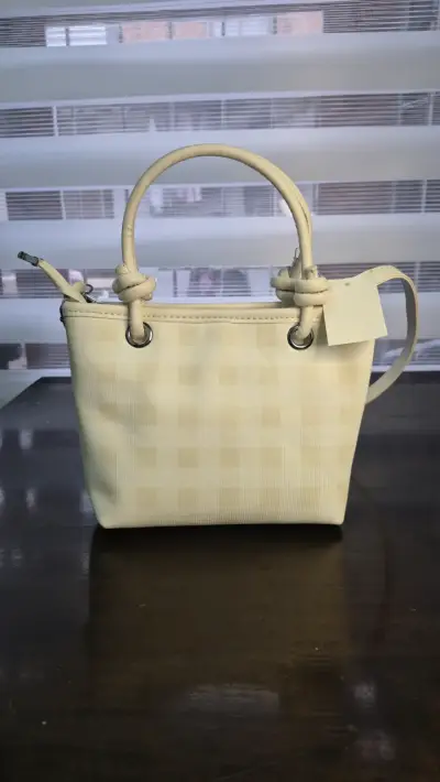 Bolso de mano azul con diseño a cuadros - miniatura 5