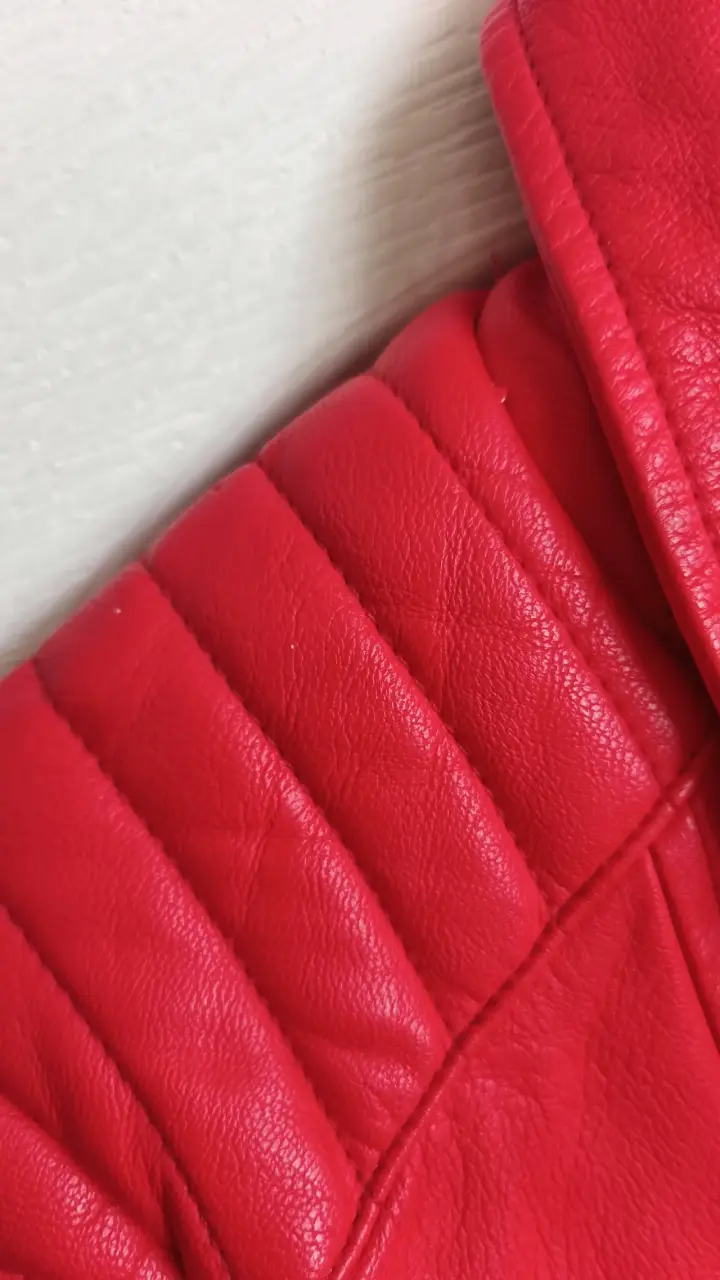 Chaqueta de eco cuero roja Jennifer con cierre - 4