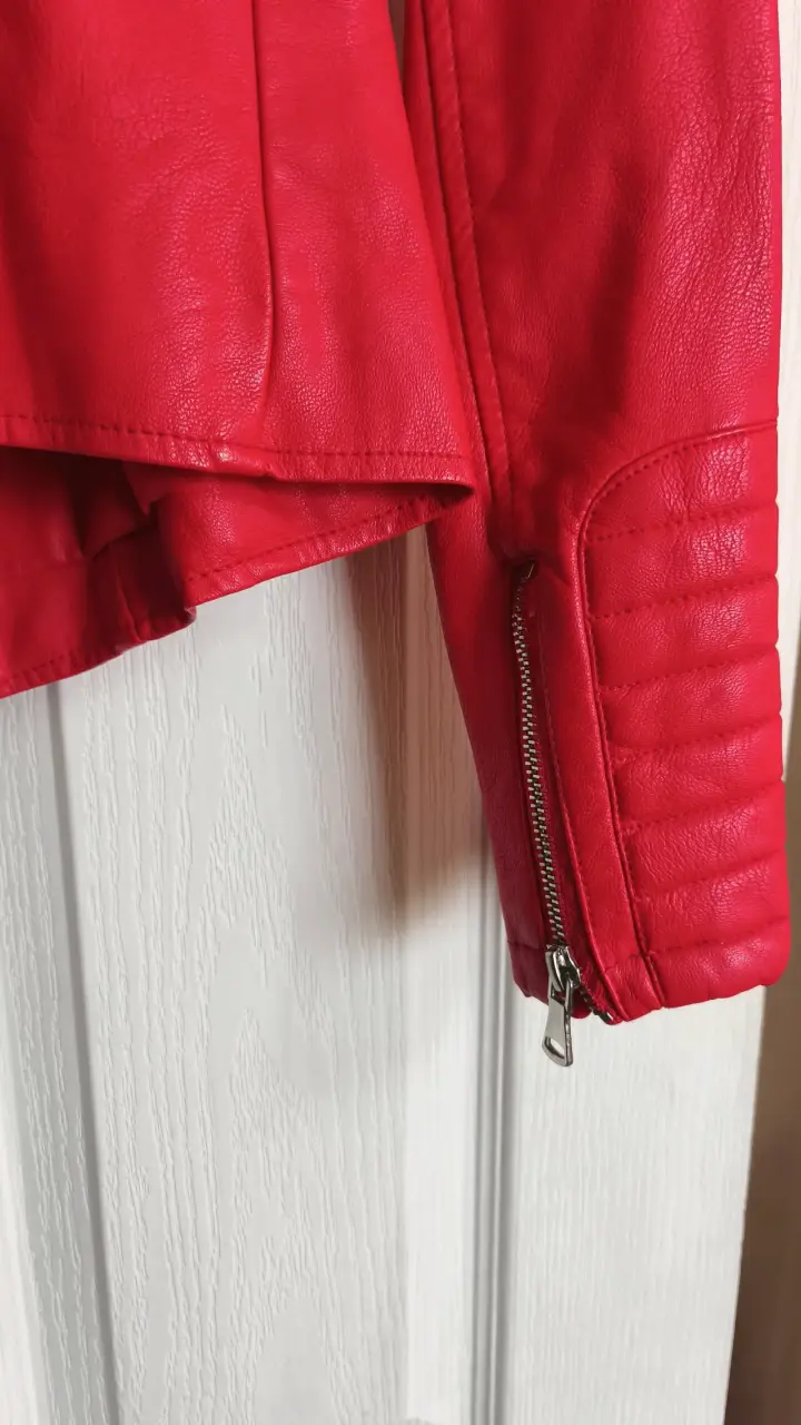 Chaqueta de eco cuero roja Jennifer con cierre - 6