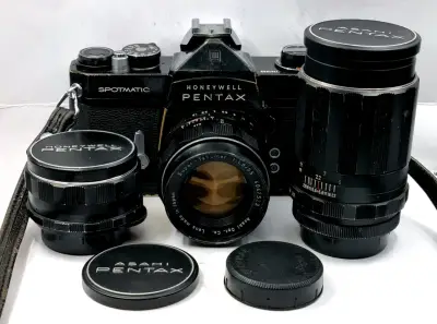 Cámara Pentax Spotmatic con lente - miniatura 1