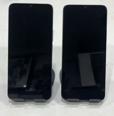 Smartphone Honor con diseño iridiscente - miniatura 2
