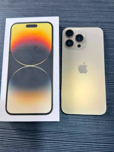 iPhone 14 Pro Max dorado en buen estado - miniatura 1