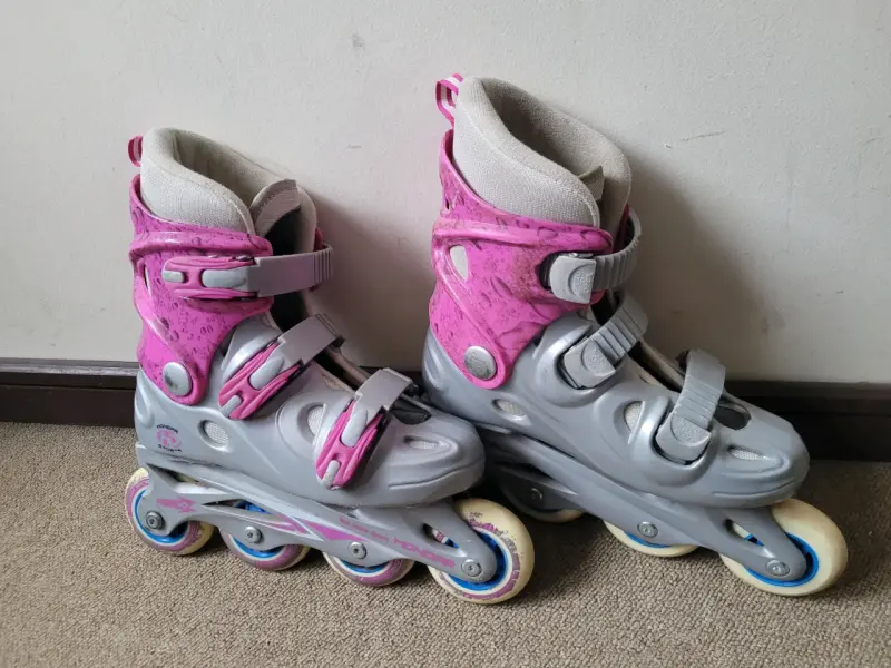 Patines en línea rosas para niños - 1