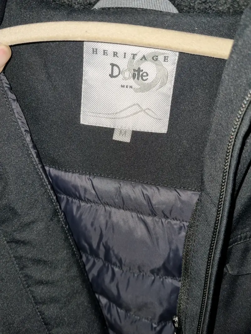 Chaqueta negra Doite Heritage con capucha - 2