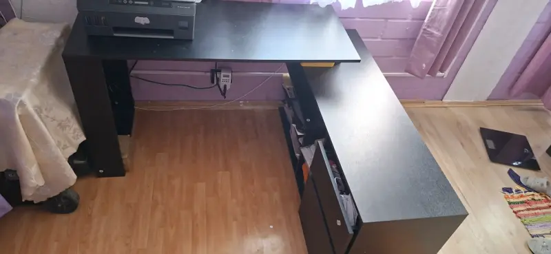 Escritorio en L negro moderno para oficina - 2