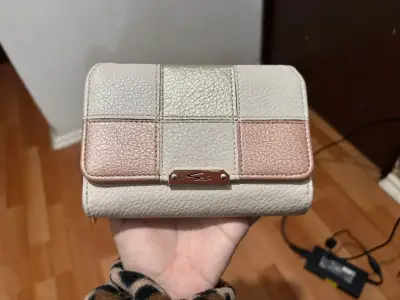 Billetera de cuero beige y rosa - miniatura 1