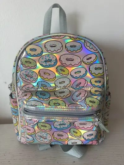 Mochila holográfica con diseño de donuts - miniatura 1