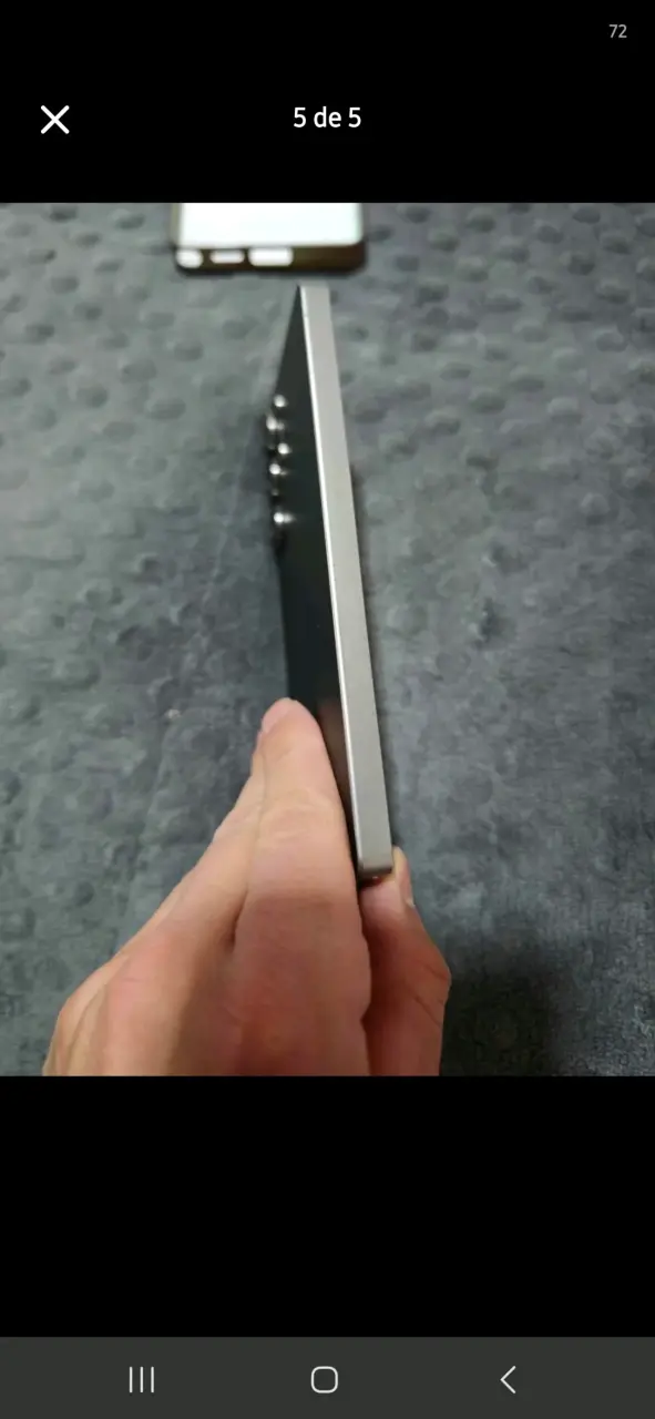 Smartphone de alta gama en buen estado - 1