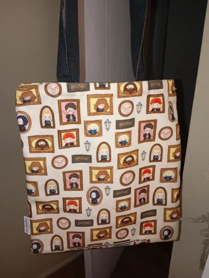 Bolso tote Harry Potter estampado personajes - 1
