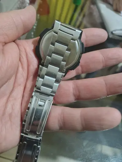Reloj digital Casio World Time acero inoxidable - miniatura 3