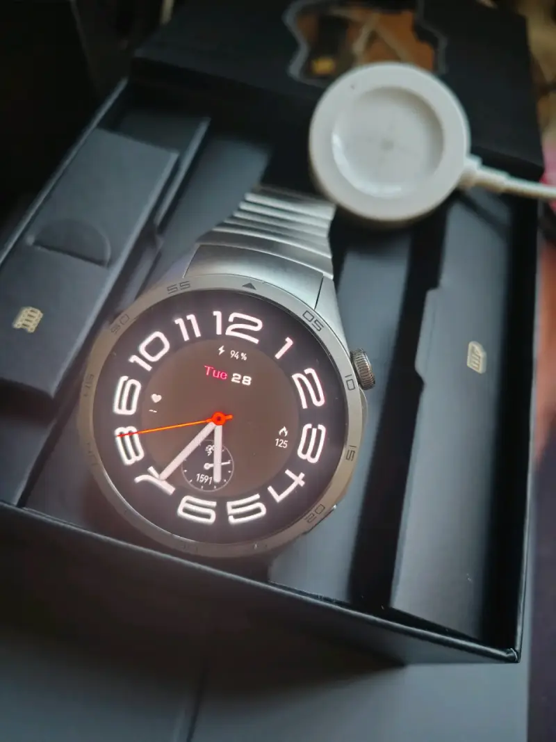 Huawei Watch GT 4 smartwatch - 3