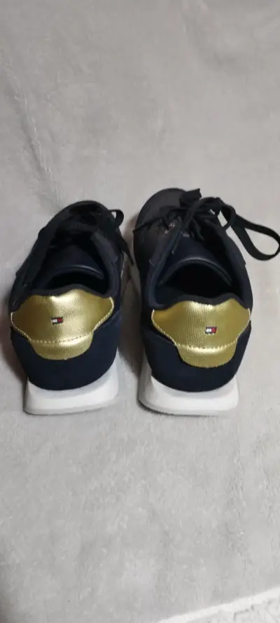 Zapatillas Tommy Hilfiger N°39 - miniatura 3