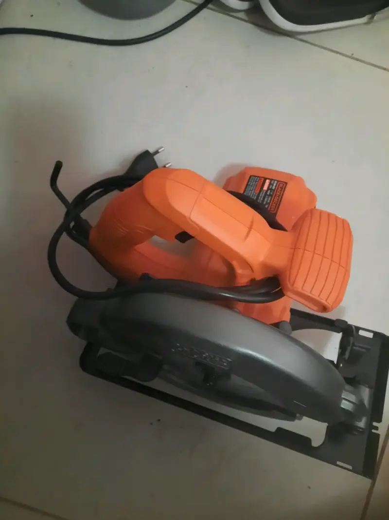 Sierra circular Black+Decker 7-1/4 pulgadas - 2