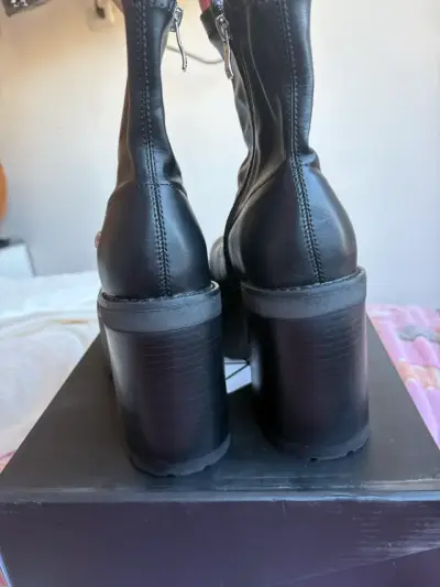 Botines efecto cuero negro con plataforma - miniatura 3