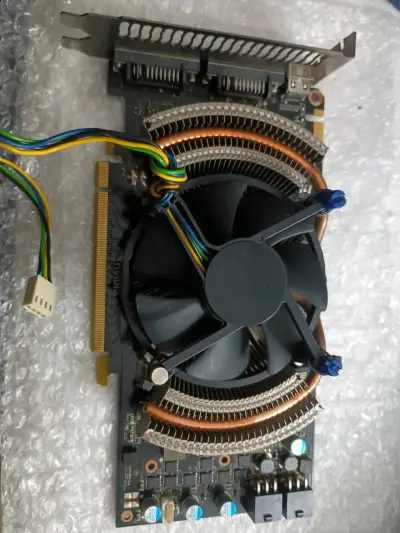 Tarjeta gráfica gtx 460 - miniatura 1