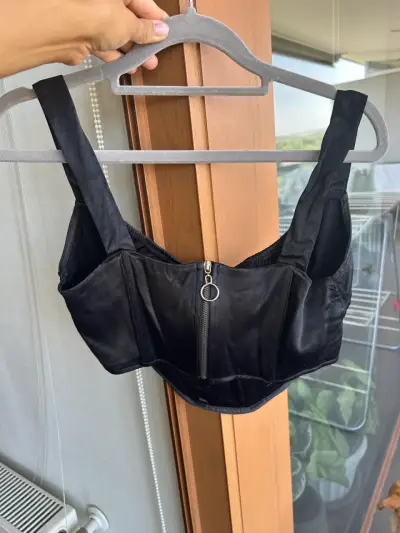 Top Zara corset negro elegante para mujer - miniatura 2