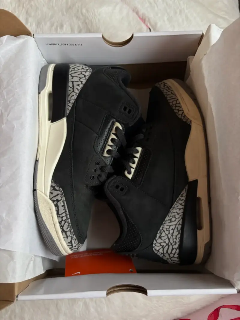 Zapatillas Air Jordan 3 Retro Off Noir - 2