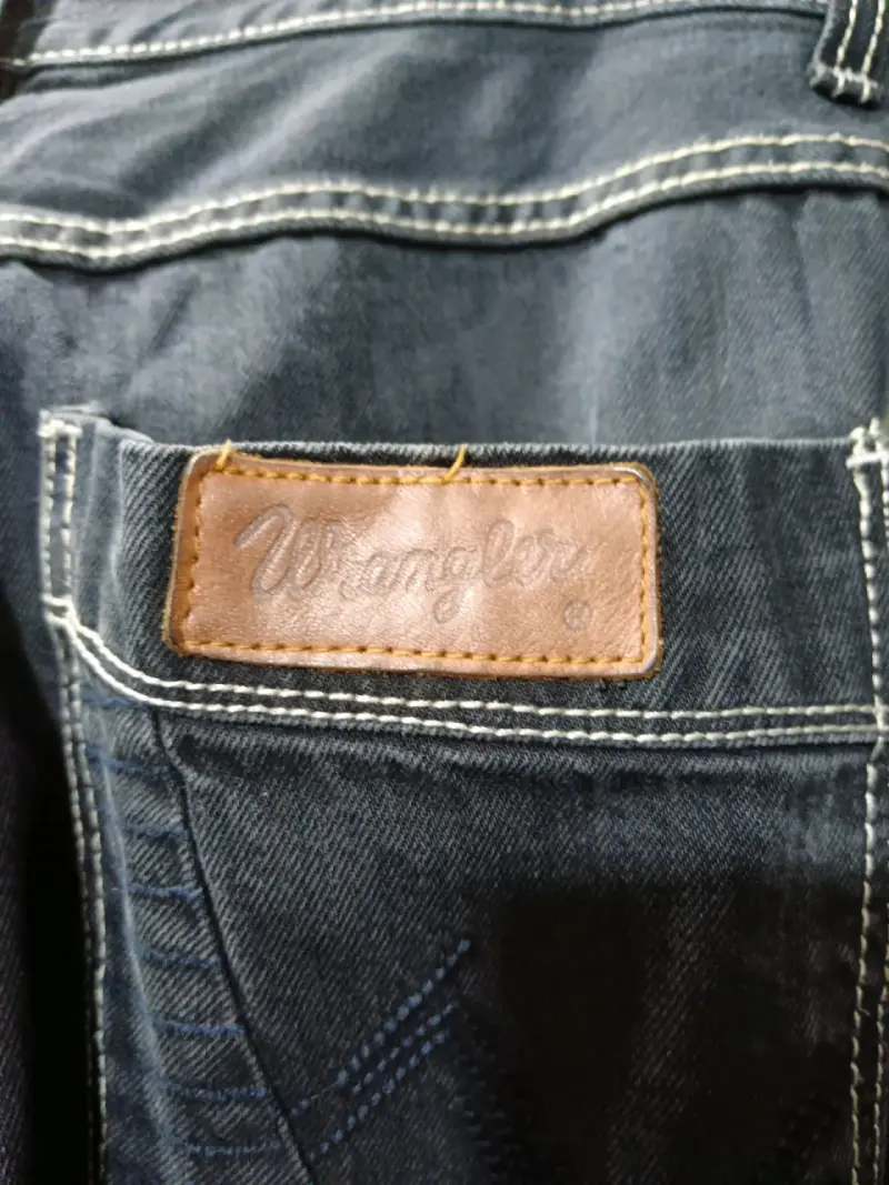 Jeans negros de mezclilla para mujer - 3
