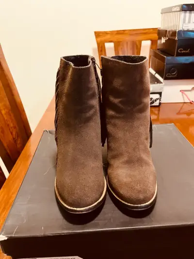 Botines marrones con flecos marca Gacel - miniatura 2