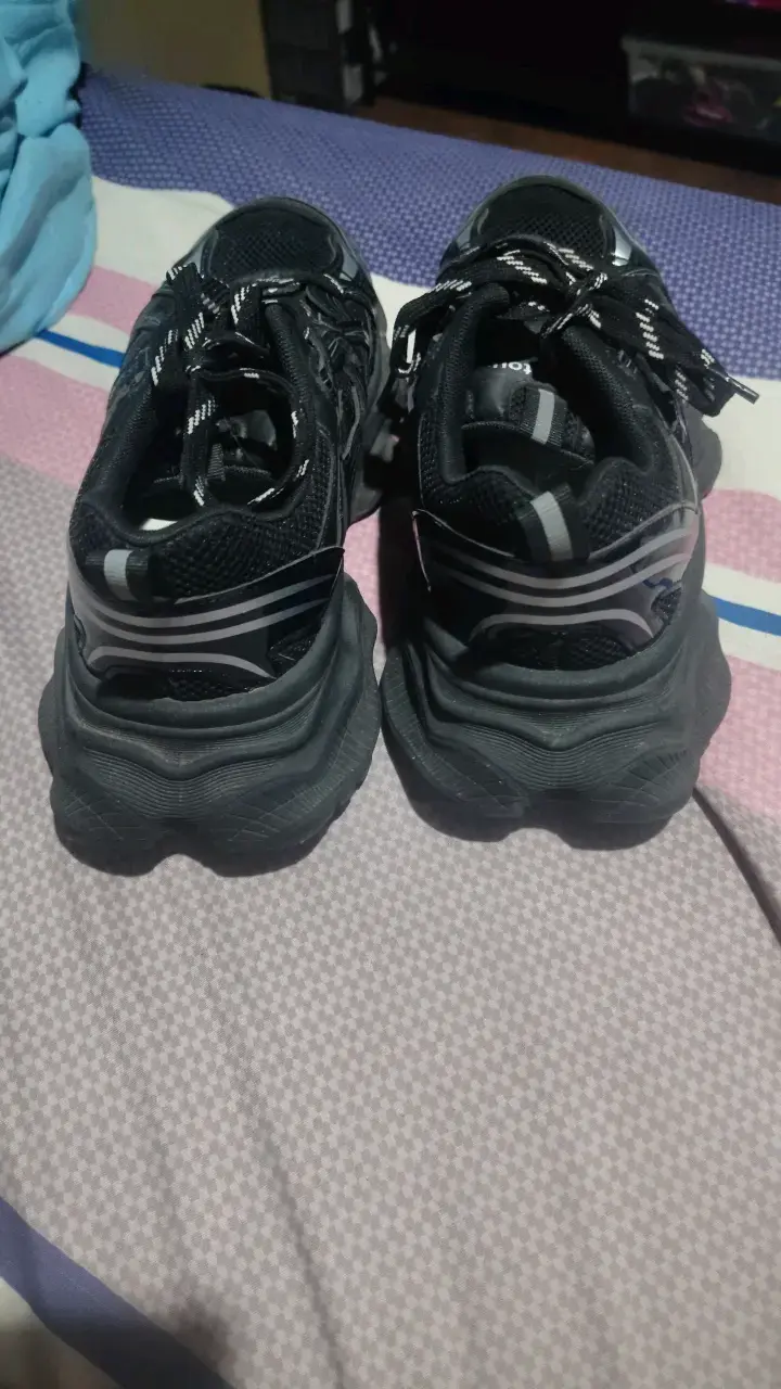 Zapatillas  negras - 3