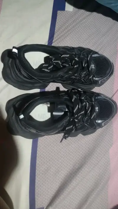 Zapatillas  negras - miniatura 5