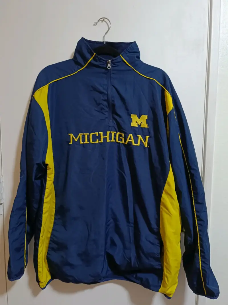 Chaqueta deportiva Michigan azul y amarilla - 1