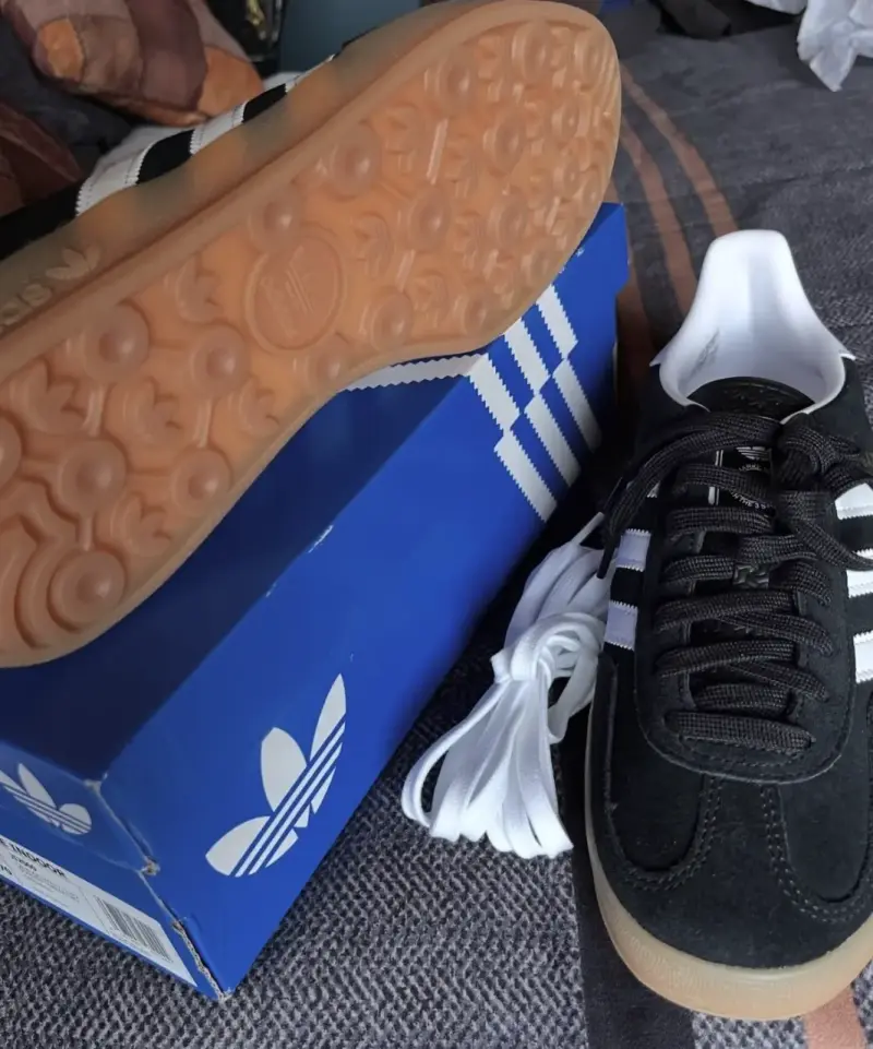 Zapatillas Adidas Gazelle negras clásicas OG - 2