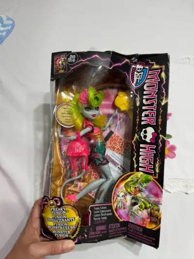 Monster High “Lagoonafire” Freaky Fusion - miniatura 6
