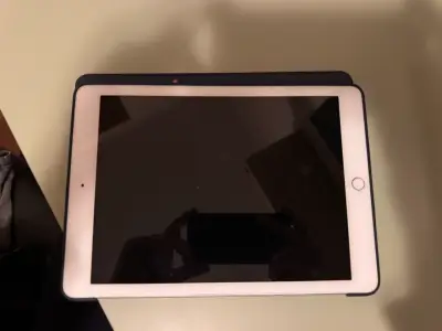 iPad 6ta generación 32GB - miniatura 1