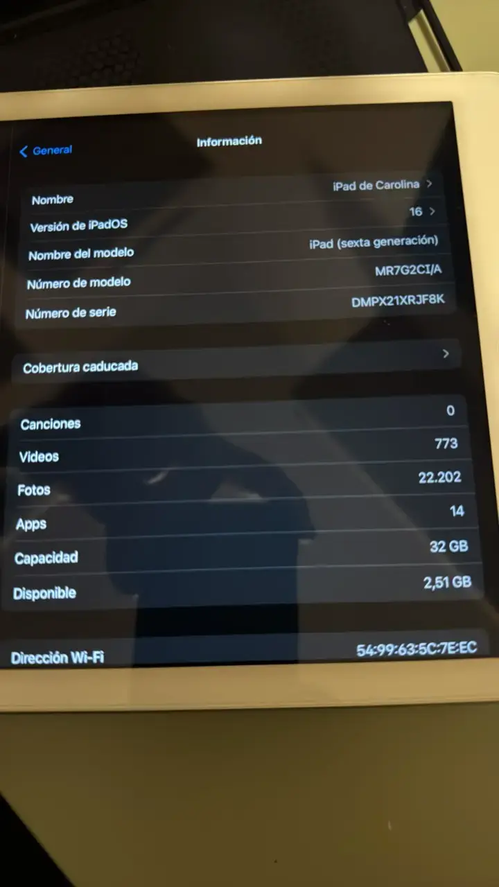 iPad 6ta generación 32GB - 4