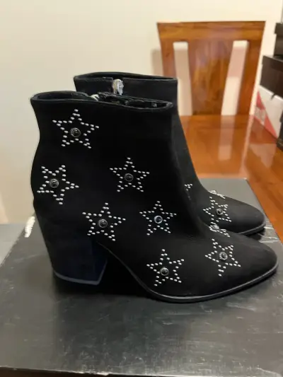 Botines de Gamuza con tachas en forma de estrella - miniatura 2