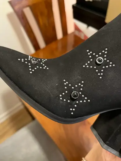 Botines de Gamuza con tachas en forma de estrella - miniatura 4