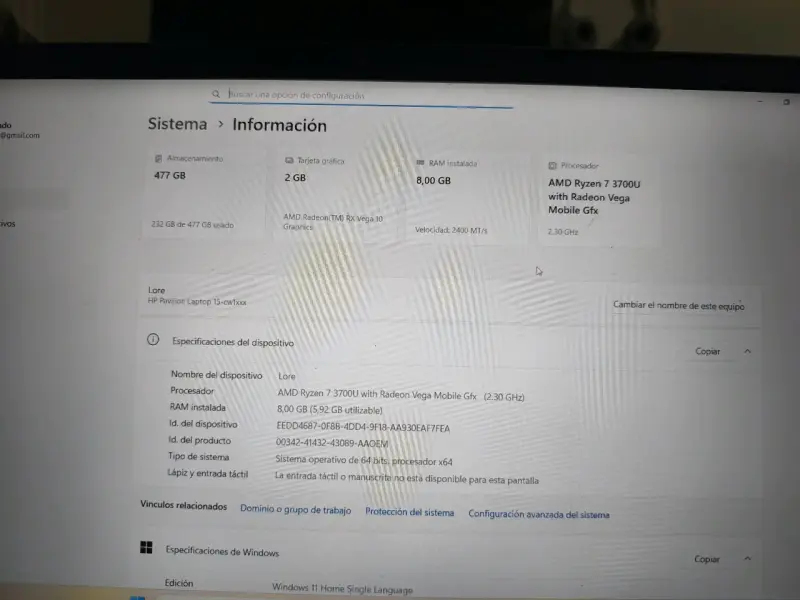 Laptop HP con pantalla de 15 pulgadas - 5