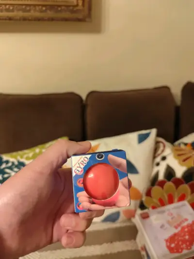 Pelota 3D de juguete para niños - miniatura 3