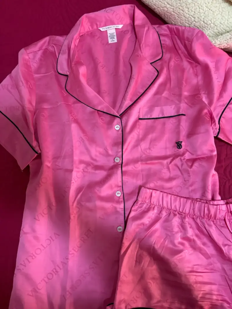 Pijama de satén rosa Victoria's Secret - 2