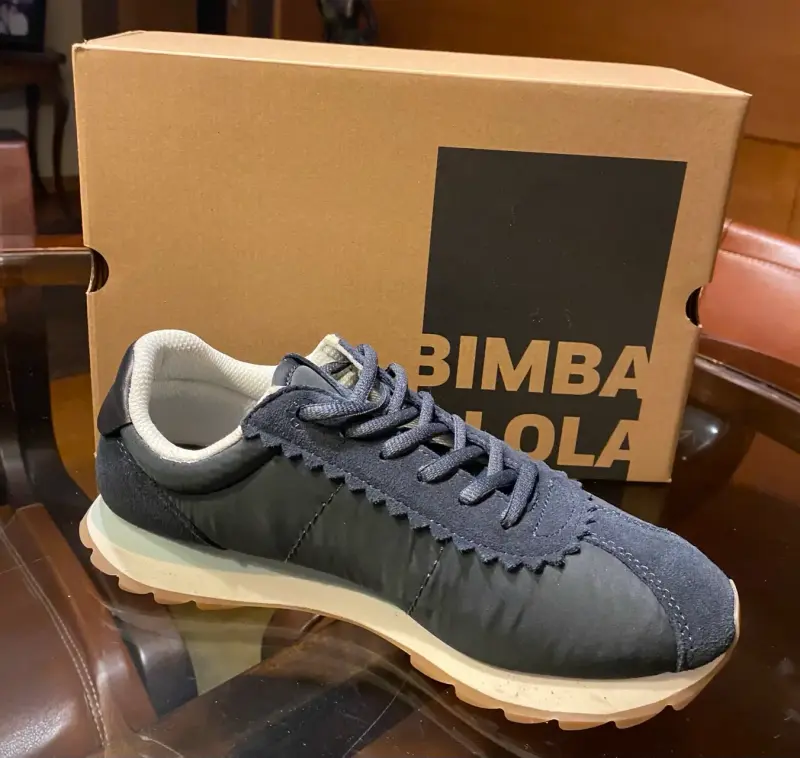 Zapatillas negras Bimba y Lola casuales - 2