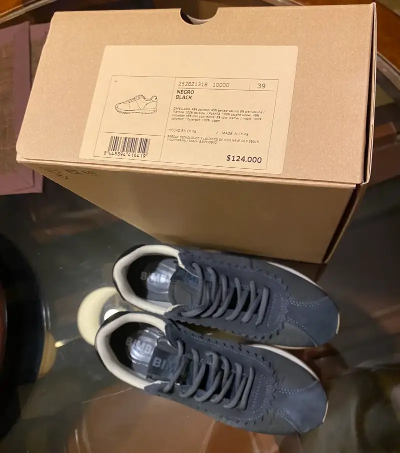 Zapatillas negras Bimba y Lola casuales - 5