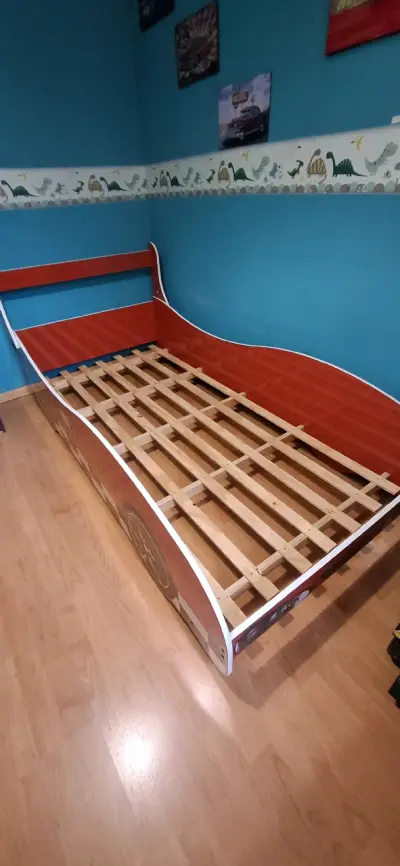 Cama infantil temática auto de carreras - miniatura 1