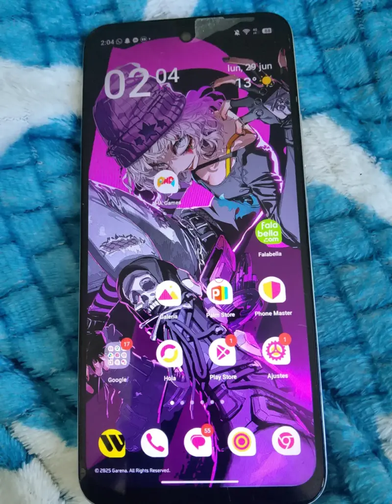 Smartphone Android con pantalla grande - 1