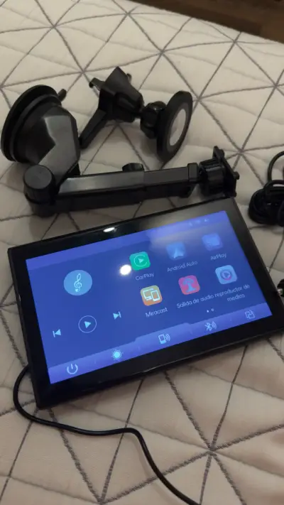 Pantalla Portátil para auto con CarPlay y Android - miniatura 4